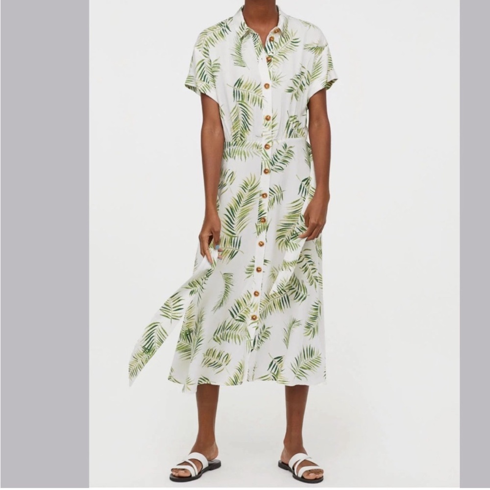 H&M Dress Tropical Leaf Print Button-Down Size 10 - Picture 1 of 11